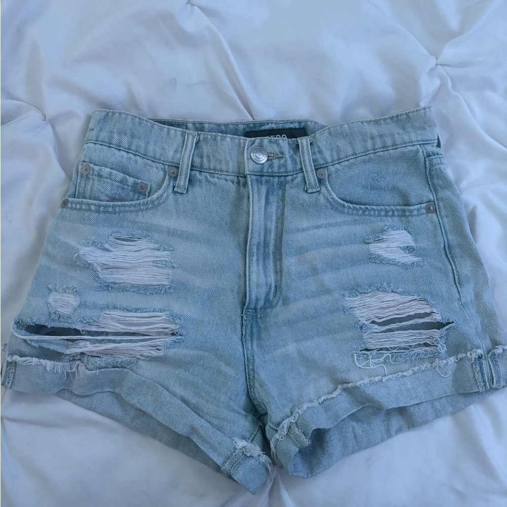 Aeropostale High Rise Mom Jean Short